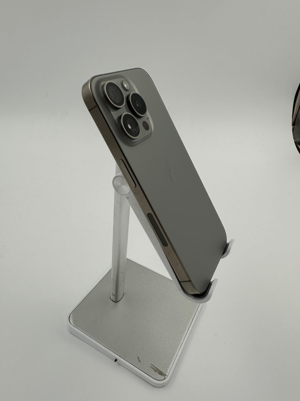 iPhone 15 Pro Reacondicionado