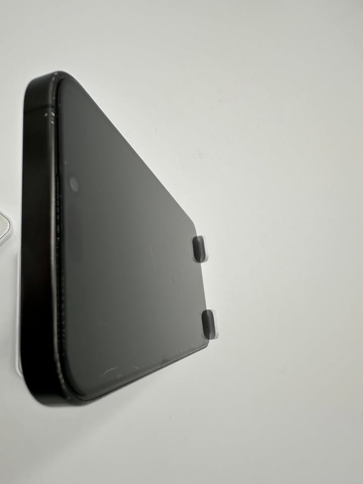 iPhone 15 Pro Max Reacondicionado, Negro