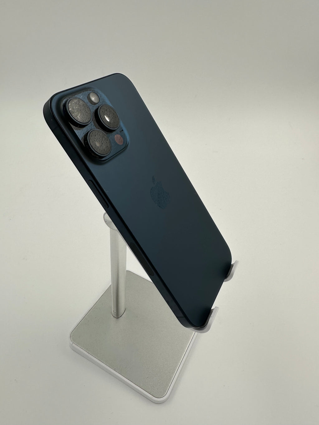 iPhone 15 Pro Max Reacondicionado, Azul
